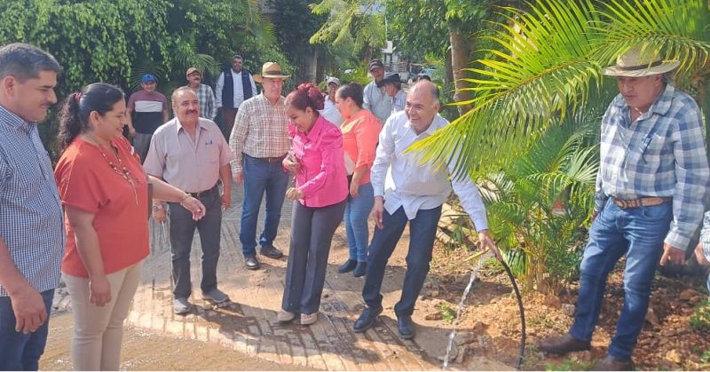ENCABEZA EL PRESIDENTE MUNICIPAL RIGOBERTO LÓPEZ RIVERA LA INAUGURACIÓN DE LA AMPLIACIÓN DE LA RED D